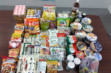 フードドライブで集めた食品を名古屋市へ寄付しました